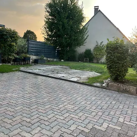 Maison Dans Le Vignoble * Serzy-et-Prin